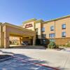 Отель Hampton Inn & Suites Brenham, фото 9