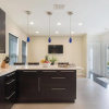 Отель Hollywood Dream House - 5 Bedroom with Heated Pool, фото 22