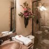 Отель Sierras Grace - Three Bedroom Cabin with Hot Tub, фото 9