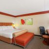 Отель La Quinta Inn & Suites by Wyndham Raleigh Cary, фото 44