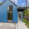 Отель Funky And Modern East Austin Home With Sauna 2 Bedroom Home by RedAwning, фото 16