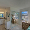 Отель Anna Maria Island Absolute Anna Maria-private Beach Access-heated Pool-wi-fi, фото 4