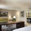 Отель Hampton Inn & Suites Mahwah, фото 28