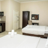 Отель Bayside Hotel & Self Catering 110 West Street, фото 5