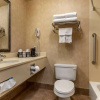 Отель Comfort Inn & Suites, фото 12