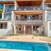 Отель Group & Family House Galant Curaçao в Сен-Мари