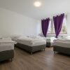 Отель Tolstov-Hotels Convenient 4 Room Apartment, фото 6