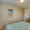 Отель Vallejo Home w/ Spacious Deck, Hot Tub & Views, фото 5