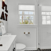 Отель Stunning Luxury Rental Near Main W/hot-tub&firepit, фото 22
