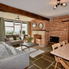 Отель Old Byre is a Stunning Dog Friendly Barn Conversion Sleeps 6, фото 14