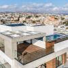 Отель Sanders Crystal 1 - Delightful 2-bdr Apt With Shared Pool, фото 22