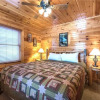 Отель Day Dreamer - Four Bedroom Cabin, фото 6