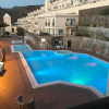 Отель Spacious Apartment With Jacuzzi and Pool Access, фото 17