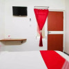 Отель Cozy Residence Syariah  by OYO Rooms, фото 2