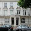 Отель ALTIDO 2 bed Flat by Maida Vale Tube & Shops в Лондоне