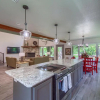 Отель Down River Haus Ld 727 Home, фото 13