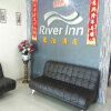Отель OYO 301 River Inn Hotel, фото 11