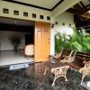 Отель RedDoorz near Juanda Airport T1 в Сурабае