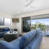 Отель Breathtaking Views Across Noosa Unit 1 Taralla 18 Edgar Bennett Avenue, фото 4