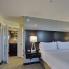 Отель Staybridge Suites Madison - Fitchburg, an IHG Hotel, фото 9