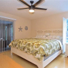 Отель Crescent Street Manor - Three Bedroom Home, фото 20