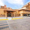 Отель Costa De Oro Beach Hotel, фото 1