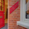 Отель I'm Your Host - Leicester City Centre Home, фото 2