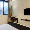 Отель Singhs Residency by OYO Rooms, фото 6