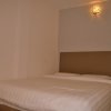 Отель OYO 89895 Senses Budget Hotel, фото 13