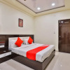 Отель OYO 11985 Hotel Khushboo, фото 5