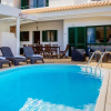 Отель Sunny 2BDR House W/ Private Pool by LovelyStay, фото 11