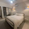 Отель Pr Pvt Rm 5 Qn Bed Gated Comm Easy Parking, фото 18