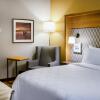 Отель Holiday Inn Long Island-Islip Arpt East, an IHG Hotel, фото 5