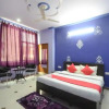 Отель OYO 19451 Hotel Blue Moon, фото 15