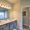 Отель Houston Home w/ Private Yard - 16 Mi to Dtwn, фото 4