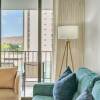 Отель Deluxe Waikiki Condo Pool View FREE Parking & Wi-Fi by Koko Resort Vacation Rentals, фото 6