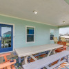 Отель Modern Crystal Beach Escape, Walk to Beach!, фото 16