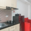 Отель Cozy And Nice 1Br Bassura City Apartment, фото 11