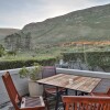 Отель Hermanus Lodge on the Green, фото 8