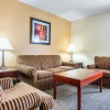 Отель Quality Inn & Suites, фото 7