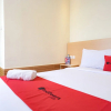 Отель RedDoorz near Exit Toll Sirkuit Sentul, фото 26