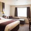 Отель Premier Inn Woking Town Centre, фото 2