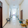 Отель RedDoorz Plus @ Grace Residence Surabaya, фото 2