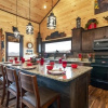 Отель Cabin Fever - 2 Bedrooms, 2 Baths, Sleeps 8 2 Cabin by Redawning, фото 5