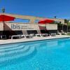 Отель Hôtel Ibis Cannes Mouans Sartoux, фото 1