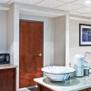 Отель Champions Club and Hotel, Houston Westchase, фото 15