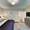 Отель New Listing Weaver A Modern Lake Louise Gem 4 Bedroom Home, фото 2