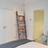 Отель Kensington 2 Bedroom Property, фото 14