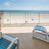 Отель Beautifully Decorated Beachfront Corner Unit Close to Shopping Dining Malibu 501, фото 17