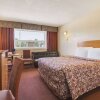 Отель Travelodge Edmonton East, фото 7